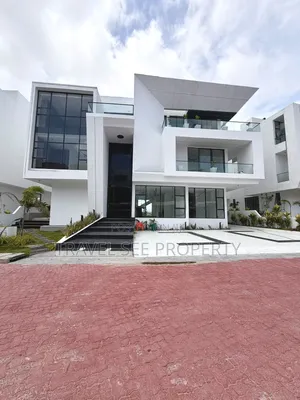 Furnished 5bdrm Mansion in Private Estate Osapa for sale