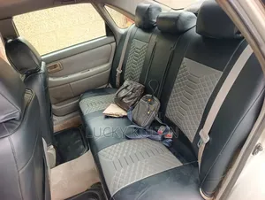 Toyota Avalon XL w/Bucket Seats 2002 Silver