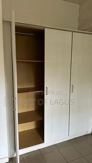 4bdrm Duplex in Parkview Estate for rent