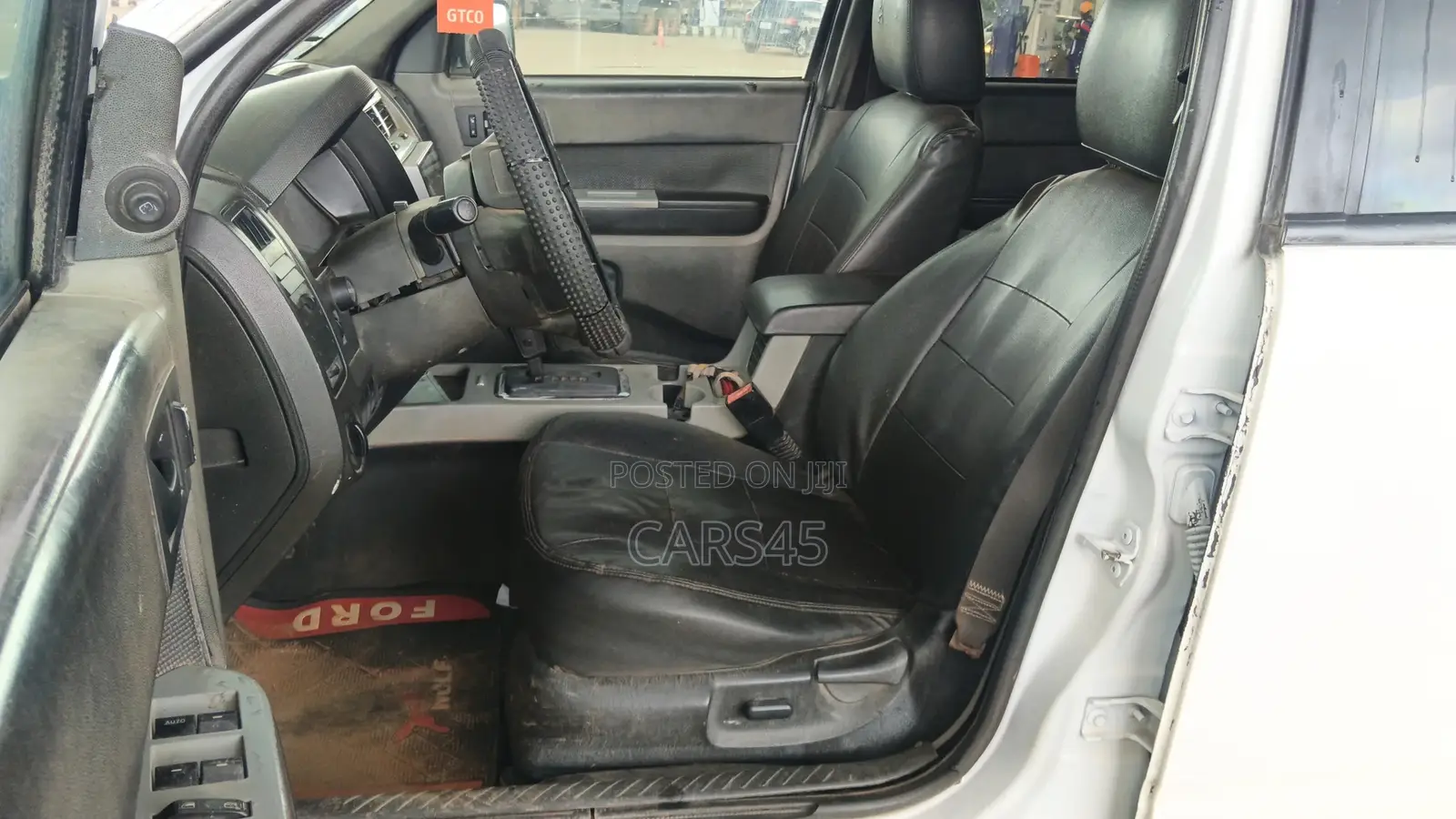 Ford Escape 2011 White