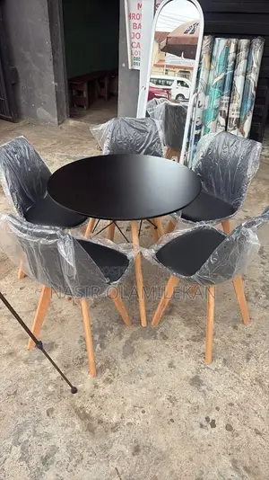 Round Wooden Dining Table With Six Chairs
