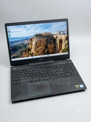 Laptop Dell G3 17 3579 16GB Intel Core i5 SSD 256GB