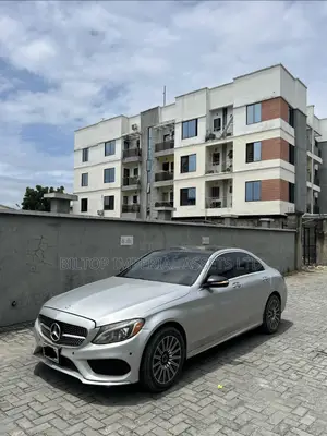 Mercedes-Benz C300 Sport 4Matic Sedan AWD (2.0L 4cyl 7A) 2017 Silver