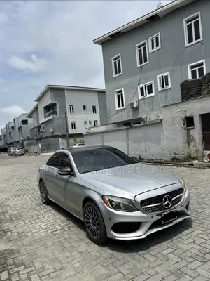 Mercedes-Benz C300 Sport 4Matic Sedan AWD (2.0L 4cyl 7A) 2017 Silver