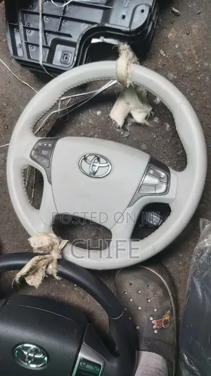 Tokunbo Steering Wheel for Toyota Sienna 2012