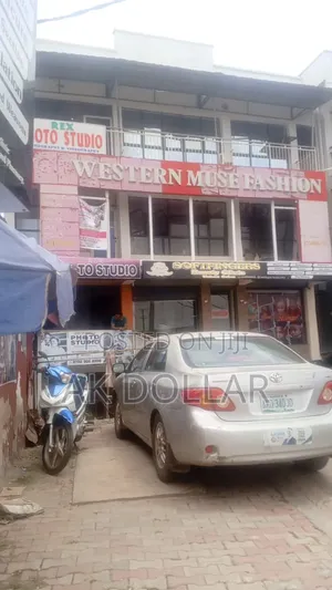 Furnished 20bdrm Penthouse in Along Iyana Elewura for sale