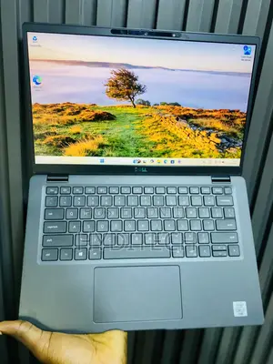 Laptop Dell Latitude 7410 16GB Intel Core i7 SSD 256GB