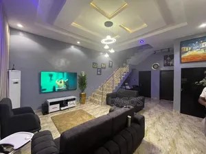 4bdrm Duplex in Thomas Estate for rent