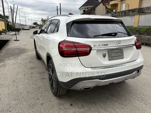 Mercedes-Benz GLA 250 2019 White