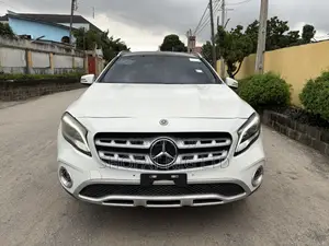 Mercedes-Benz GLA 250 2019 White