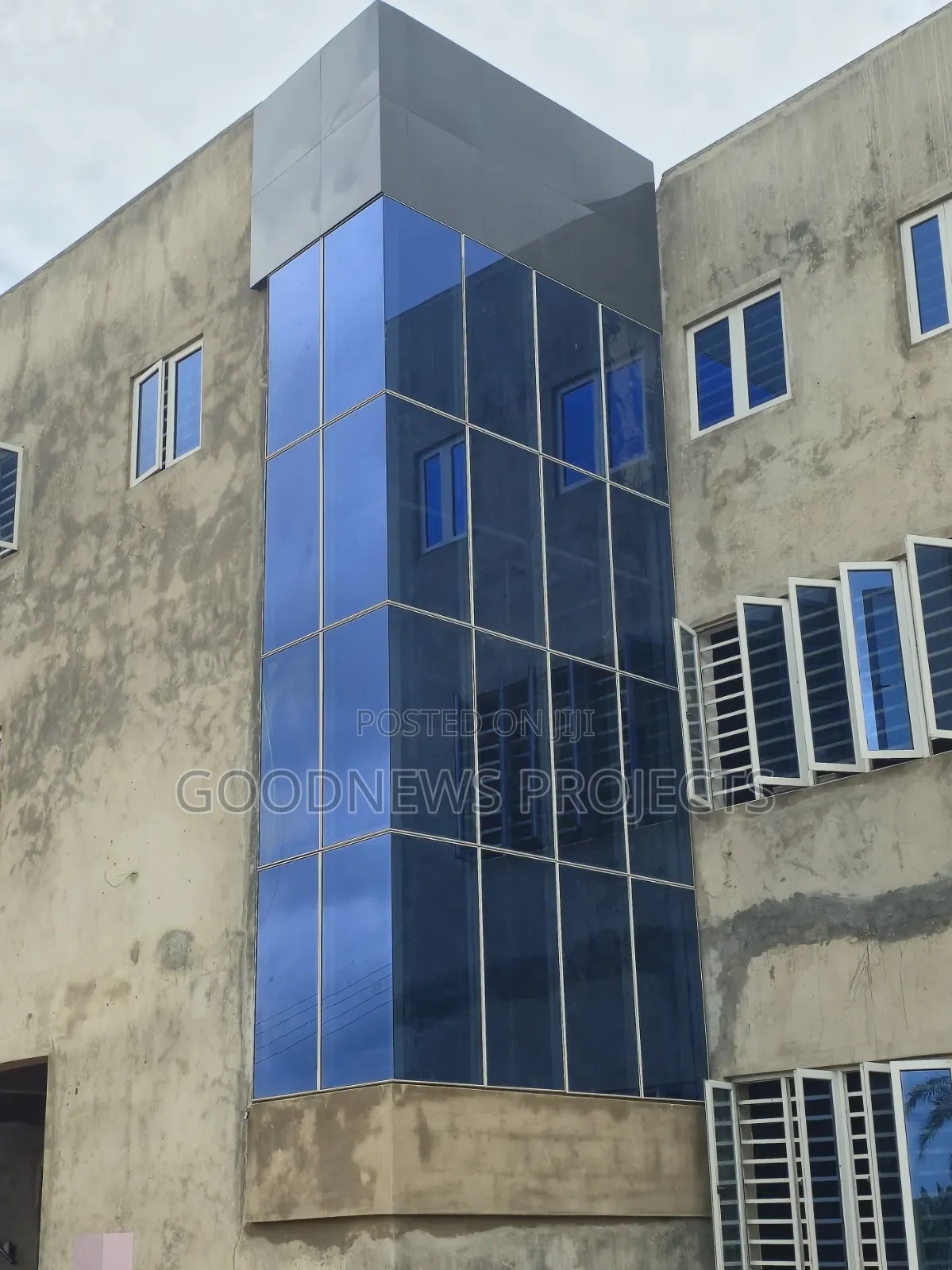 Frameless Aluminium Curtain Walls
