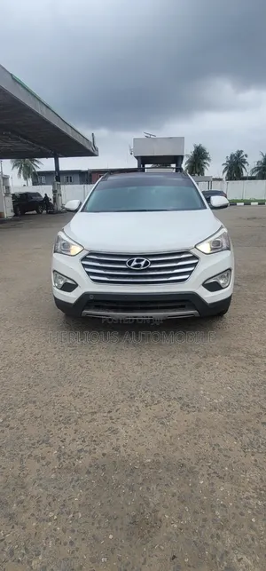 Hyundai Santa Fe Limited 4dr SUV AWD (3.3L 6cyl 6A) 2015 White