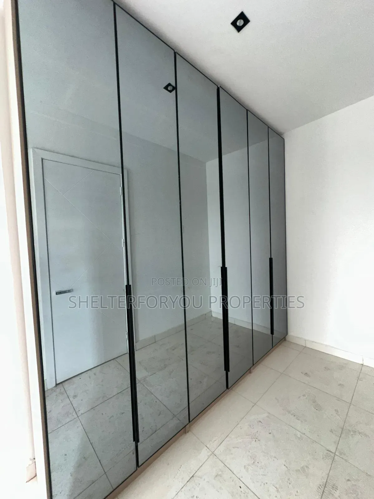 5bdrm Duplex in Lekki Expressway for rent