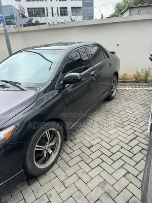 Toyota Corolla 2010 Black