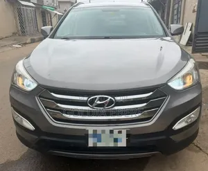 Hyundai Santa Fe 2015 Gray