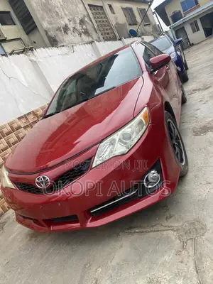 Toyota Camry 2012 Red
