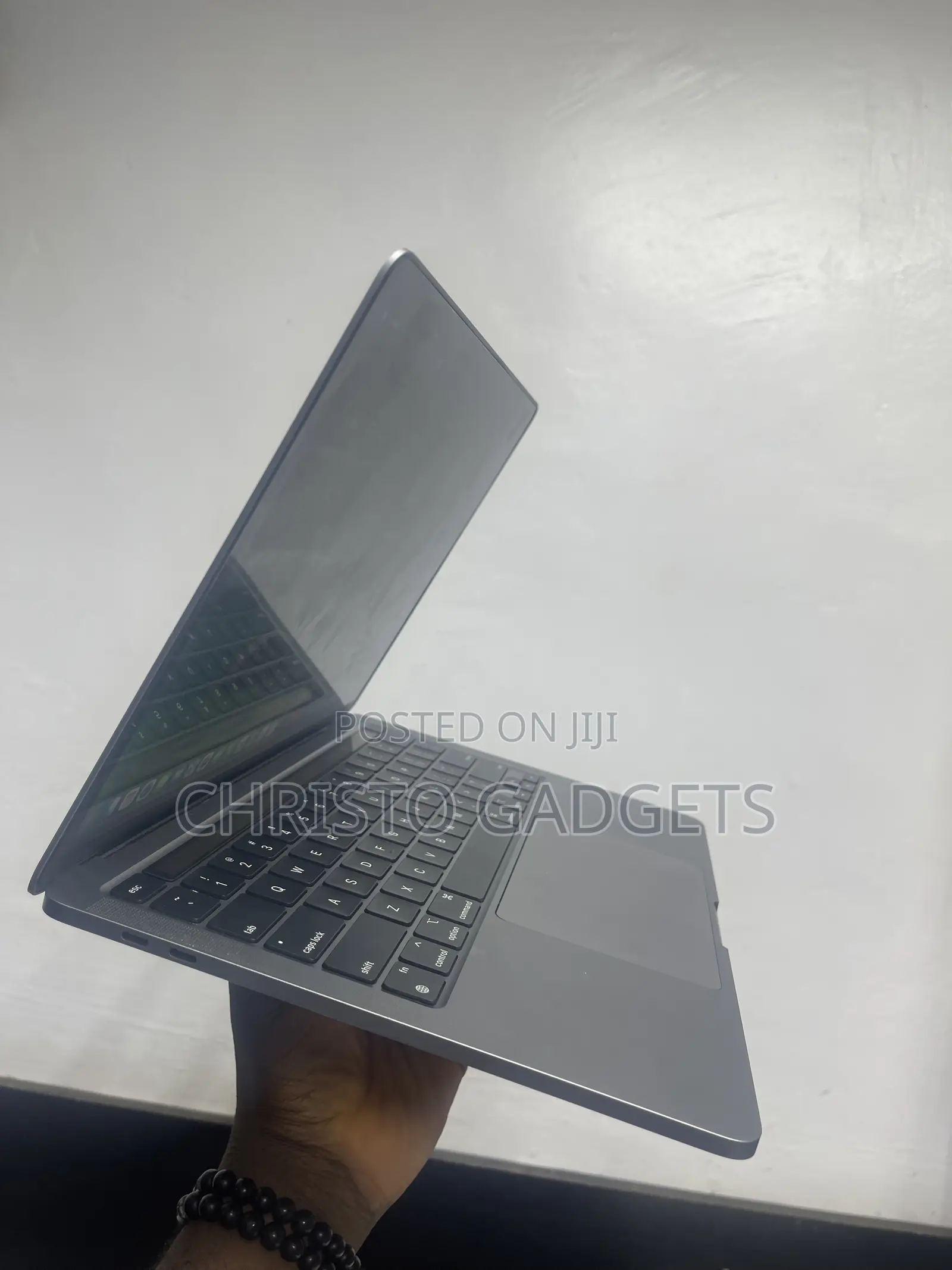 Laptop Apple MacBook Pro 2020 M1 8GB Apple M1 SSD 256GB