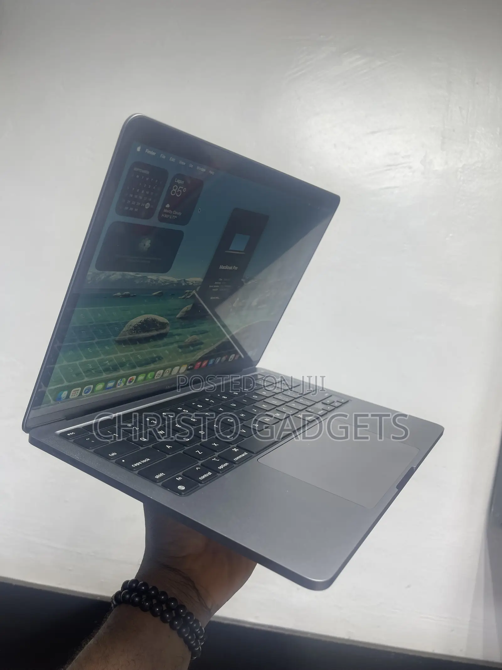 Laptop Apple MacBook Pro 2020 M1 8GB Apple M1 SSD 256GB