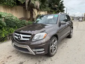 Mercedes-Benz GLK-Class Base GLK 350 4dr 4x2 (3.5L 6cyl 7A) 2015 Brown