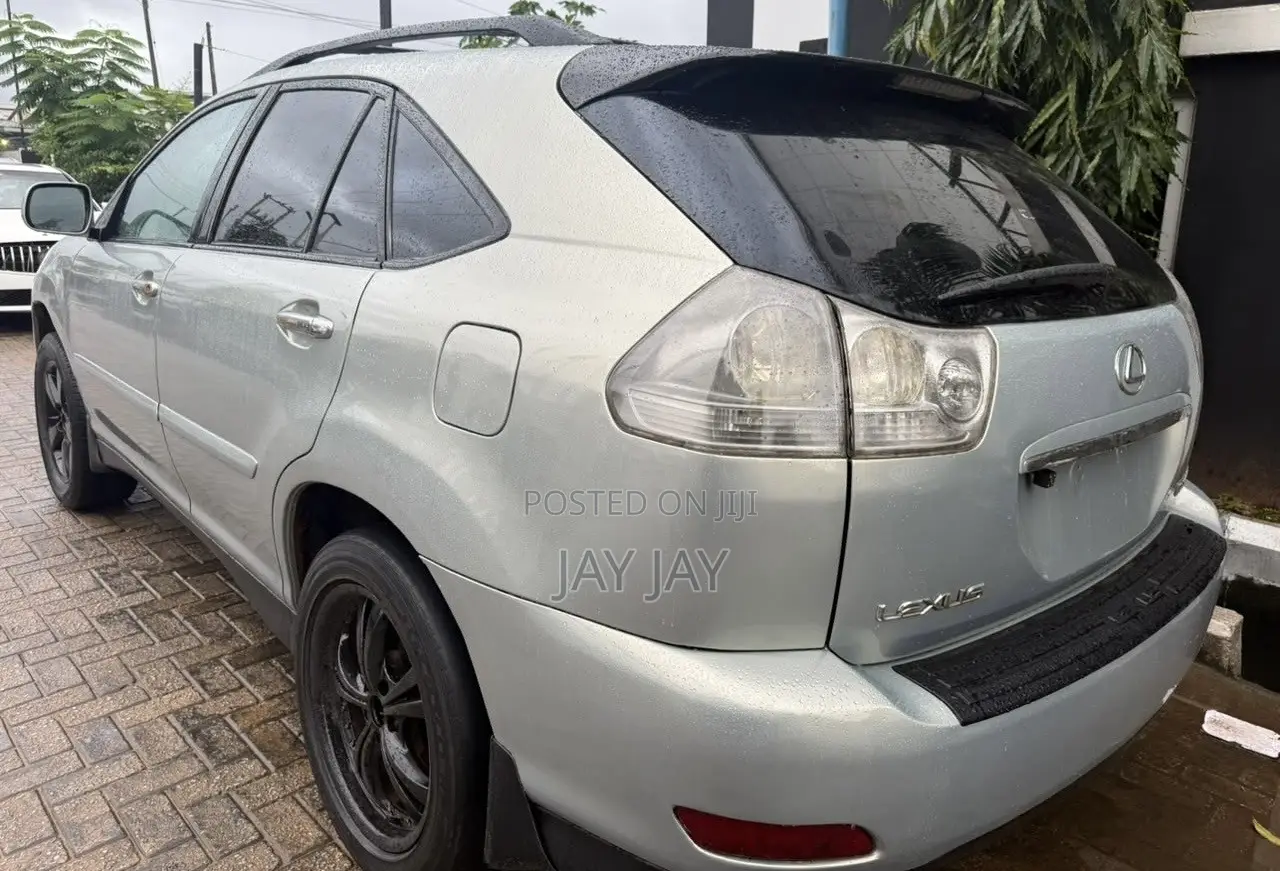 Lexus RX 2005