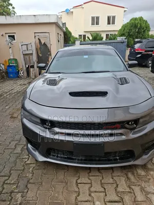 Dodge Challenger SRT Hellcat RWD 2019 Brown