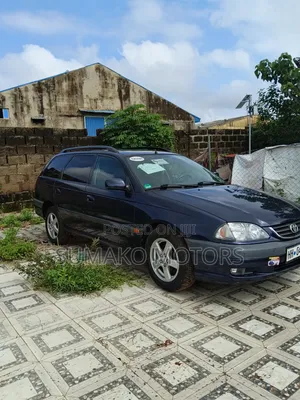 Toyota Avensis 2.0 D Verso 2002 Blue