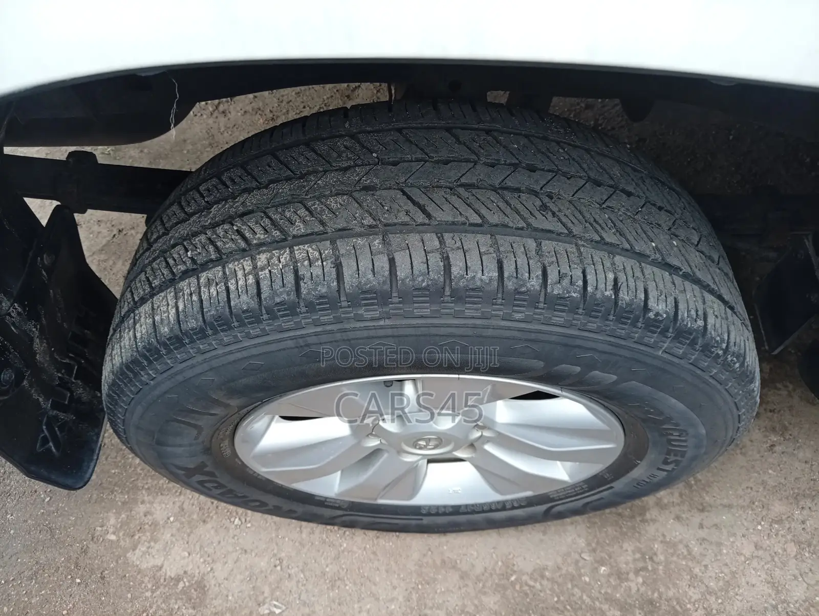Toyota Hilux 2020 White