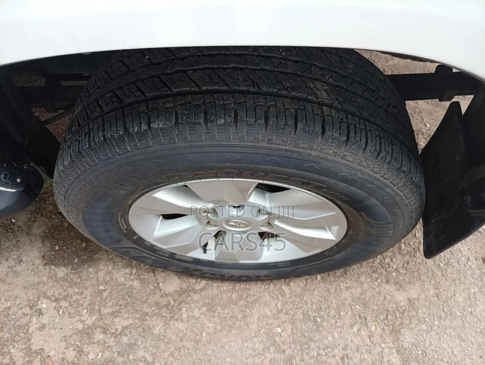 Toyota Hilux 2020 White