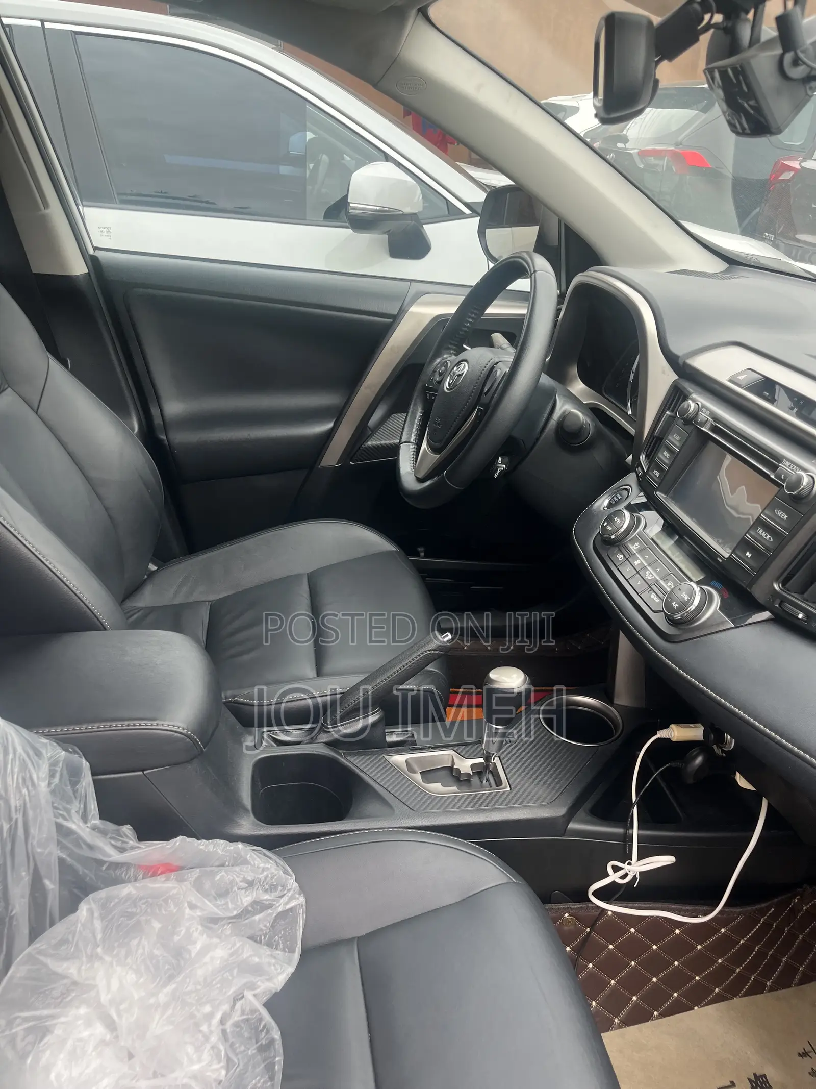 Toyota RAV4 2013 White