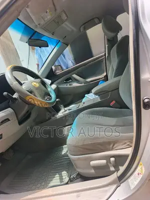Toyota Camry 2011 Silver
