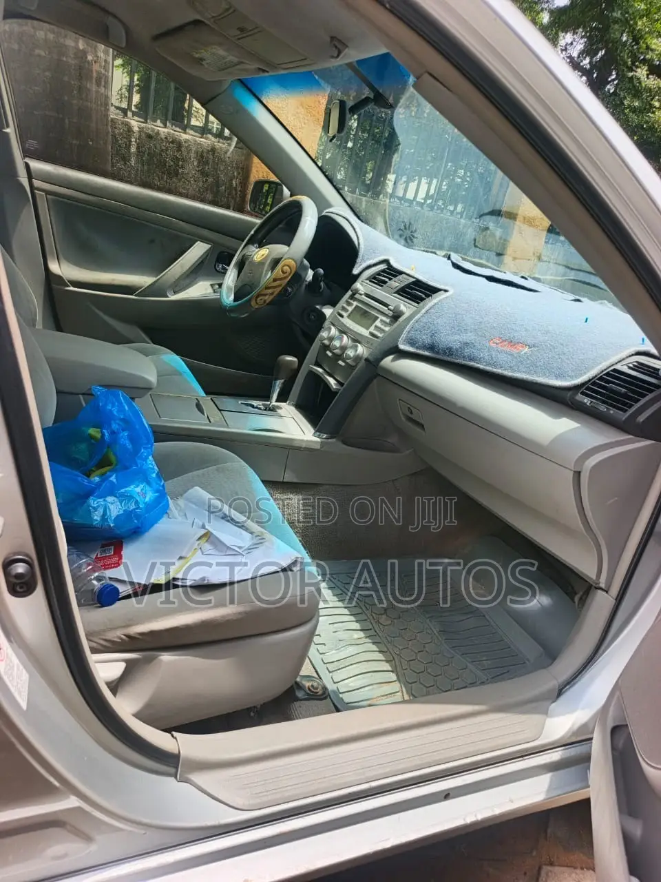 Toyota Camry 2011 Silver