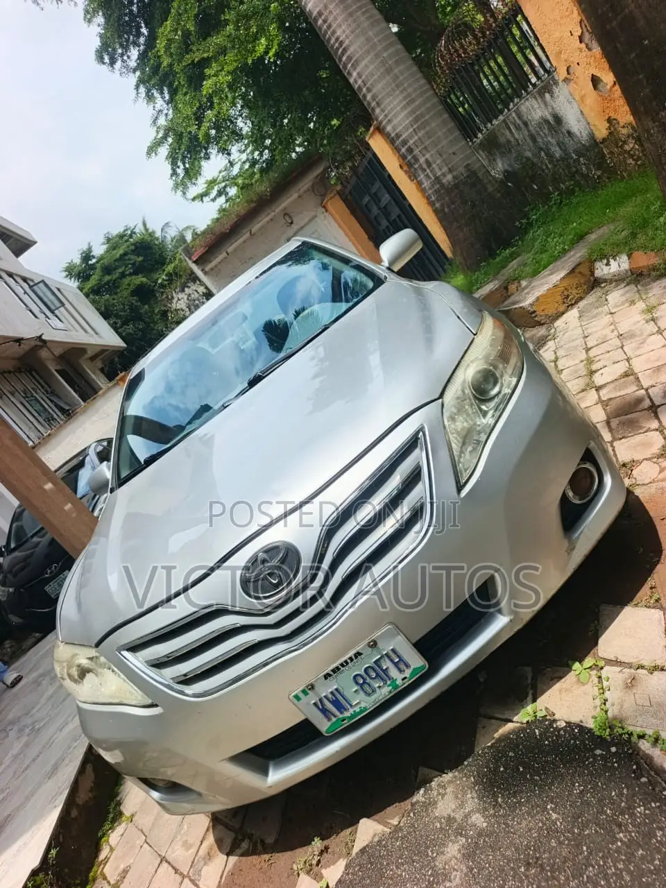 Toyota Camry 2011 Silver