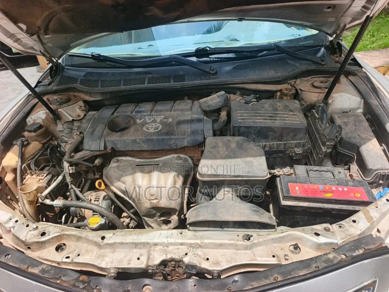Toyota Camry 2011 Silver