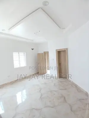 1bdrm Block of Flats in Dakwo District for rent