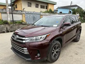 Toyota Highlander 2016 Burgundy