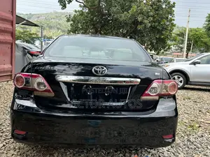 Toyota Corolla 2012 Black