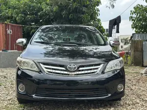 Toyota Corolla 2012 Black