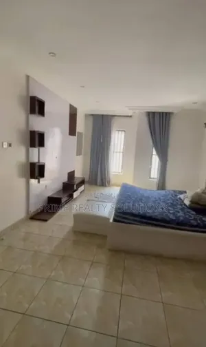 Studio Apartment in Chevron for rent