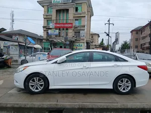 Hyundai Sonata GLS 4dr Sedan (2.4L 4cyl 6A) 2014 White