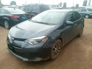 Toyota Corolla LE 4dr Sedan (1.8L 4cyl CVT) 2016 Gray
