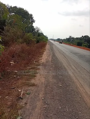 5 Plots of Land Along Abakaliki Expressway for Sale
