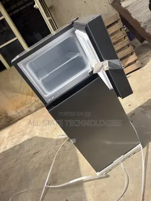 HISENSE REF172DR Domestic Fridge