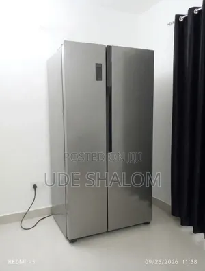 Hisense Side by Side Fridge and Freezer