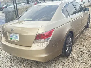 Honda Accord 2008 Gold