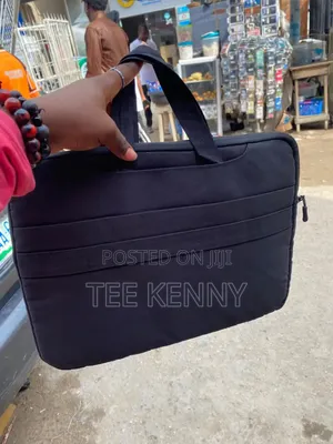 Akube Laptop Bags