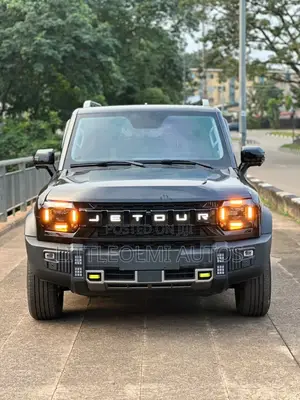Jetour T2 2.0 Petrol AWD 2024 Black