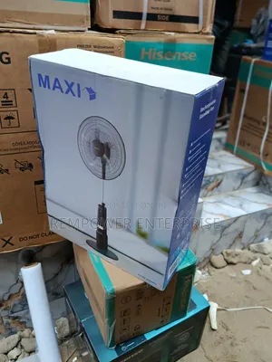 Maxi Original Rechargeable Fan 18 Inches