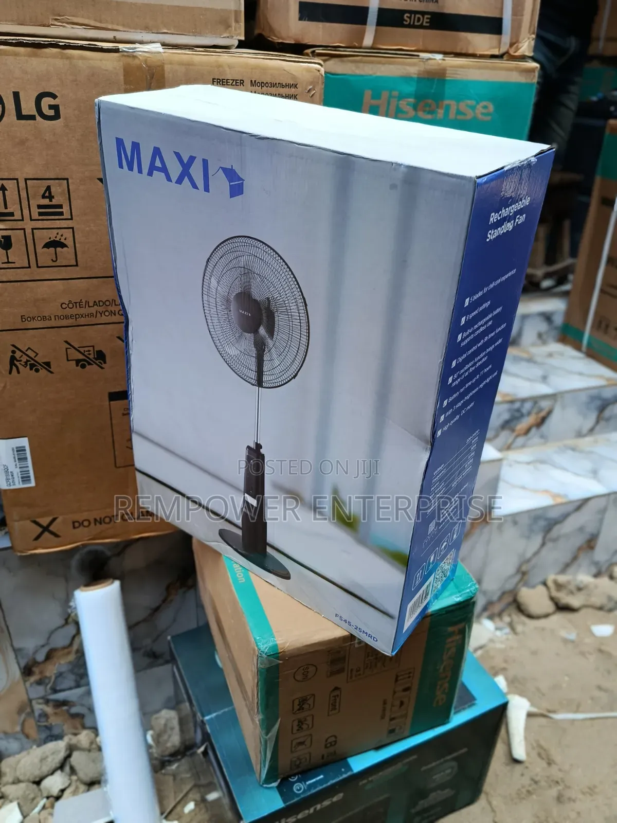 Maxi Original Rechargeable Fan 18 Inches