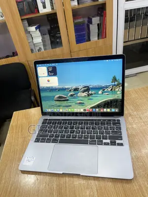 Laptop Apple MacBook Pro 2020 16GB Apple M1 SSD 512GB