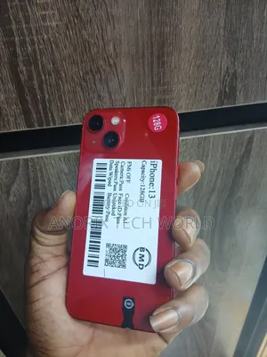 Apple iPhone 13 128 GB Red